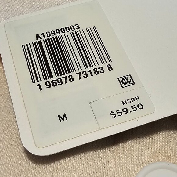 !!!NWT!!! Men’s Levi’s Cream Long Sleeve Polo Sweater, Medium - Picture 5 of 11